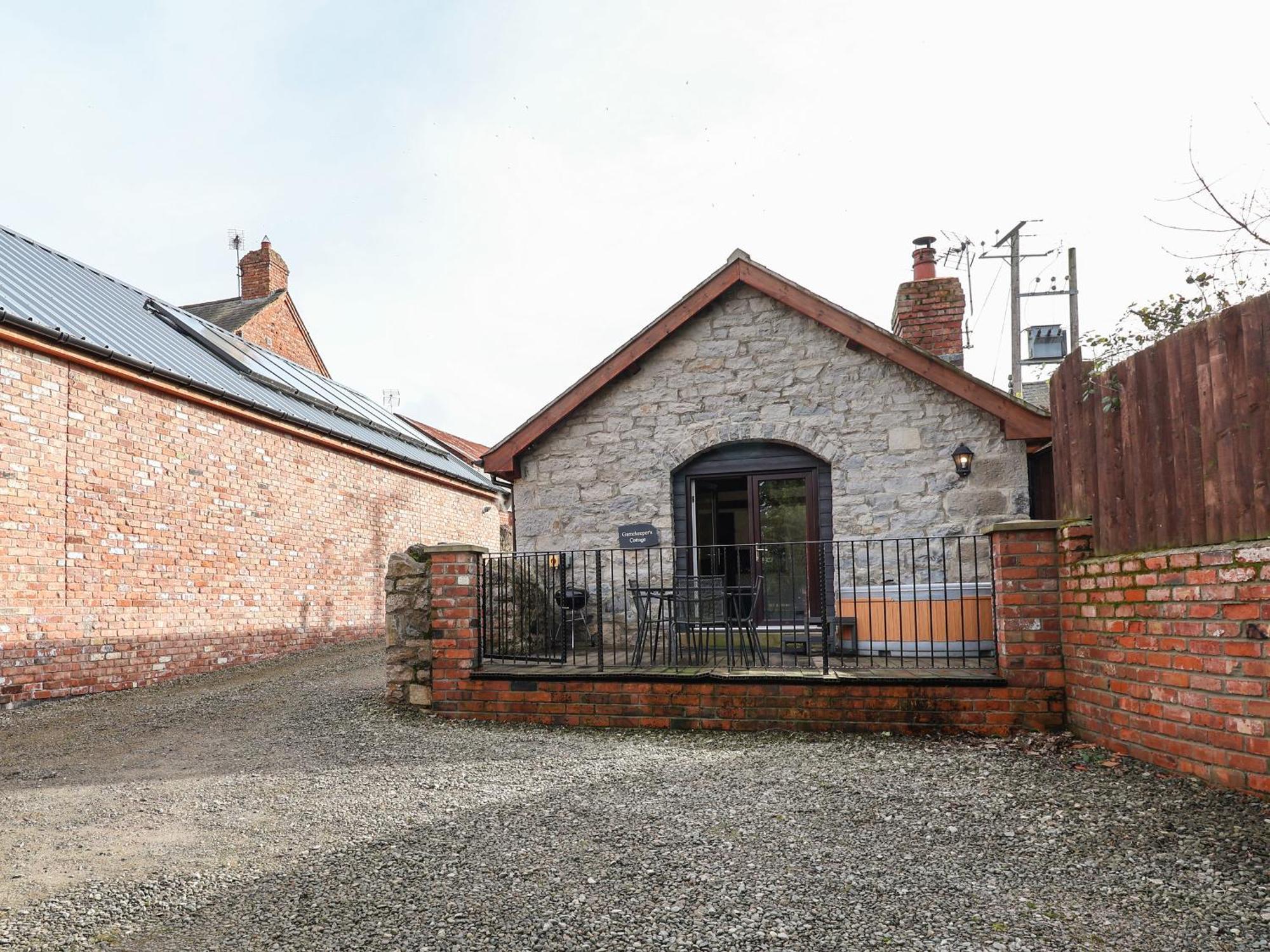 Gamekeepers Cottage St Asaph Exterior photo